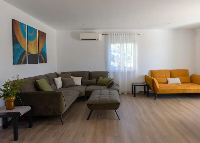 Kortus - Private Pool&700mbeach Villa