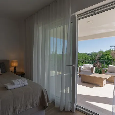 Kortus Luxury Modern Near Petram Resort, 700m And Adriatic Golf