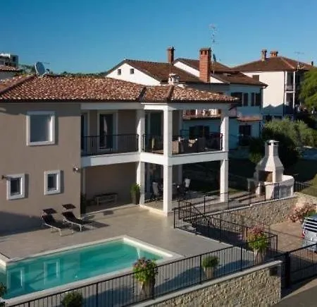 Kortus Luxury Modern Near Petram Resort, 700m And Adriatic Golf * Savudrija
