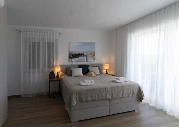 Villa Kortus - Private Pool&700mbeach